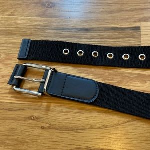 NWT black silver buckle belt